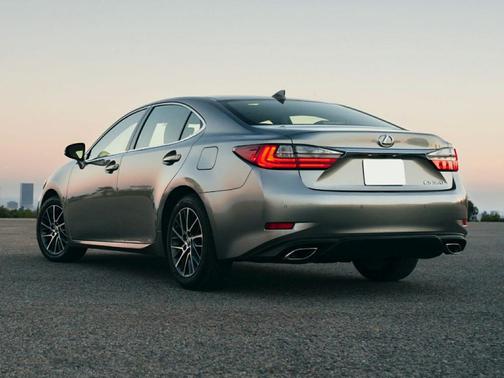 Silver 2016 Lexus ES 350 Base