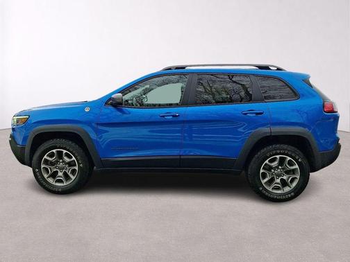 Hydro Blue Pearlcoat 2020 Jeep Cherokee Trailhawk
