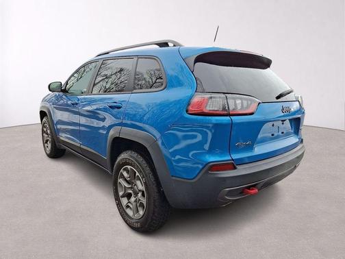 Hydro Blue Pearlcoat 2020 Jeep Cherokee Trailhawk