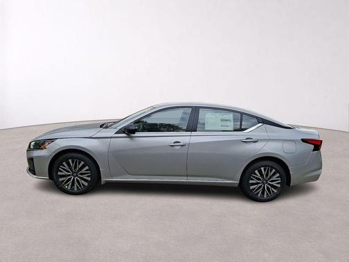 Brilliant Silver Metallic 2026 Nissan Altima 2.5 SV