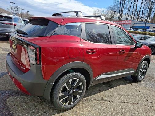 Scarlet Ember T 2026 Nissan Kicks SV