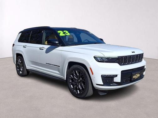 Bright White Clearcoat 2023 Jeep Grand Cherokee L Summit