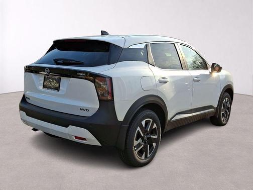 Aspen White Tri 2026 Nissan Kicks SV