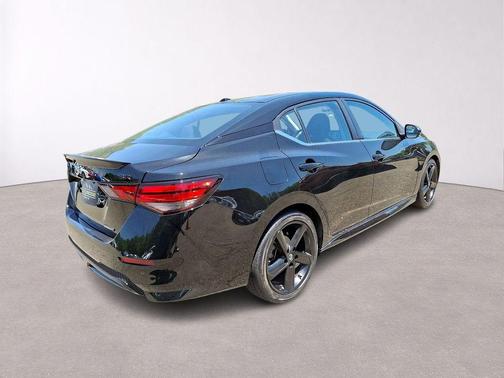 Black 2023 Nissan Sentra SR
