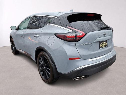 Boulder Gray Metallic 2024 Nissan Murano SL