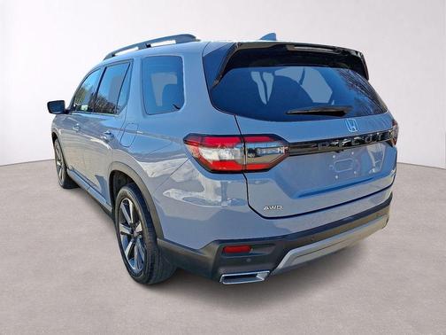 Sky 2023 Honda Pilot Elite