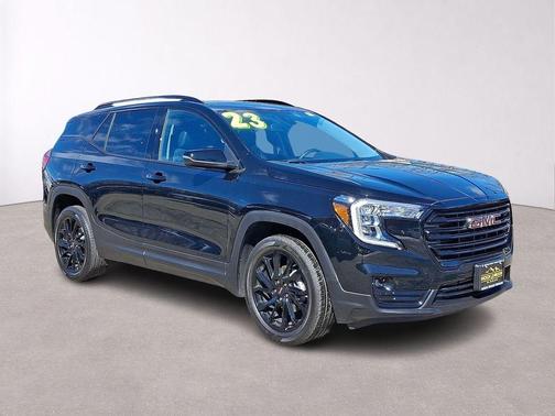 Ebony Twilight Metallic 2023 GMC Terrain SLT