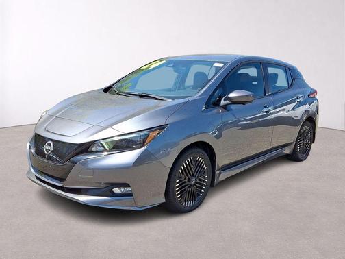Gun Metallic 2024 Nissan Leaf SV PLUS