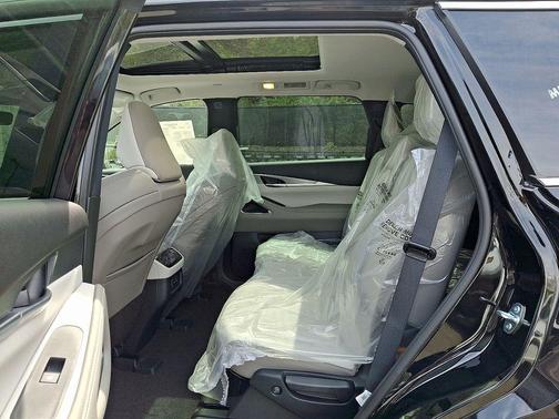 Diamond Black 2027 INFINITI QX60 Luxe