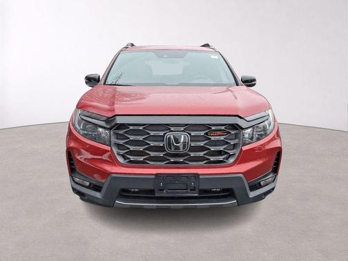 Radiant Red Metallic II 2022 Honda Passport TrailSport