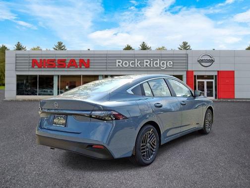 Atlantic Gray M 2026 Nissan Sentra SV