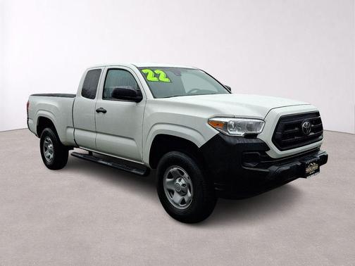2022 Toyota Tacoma SR