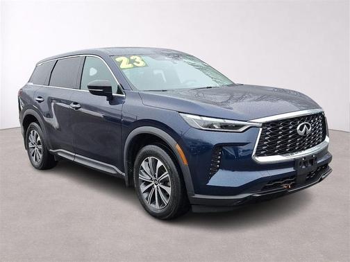 2023 INFINITI QX60 Pure