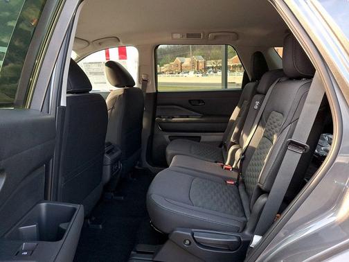 Gun Metallic 2026 Nissan Pathfinder SV