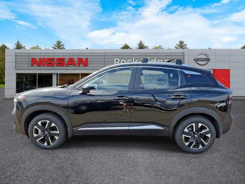 Super Black 2026 Nissan Kicks SV