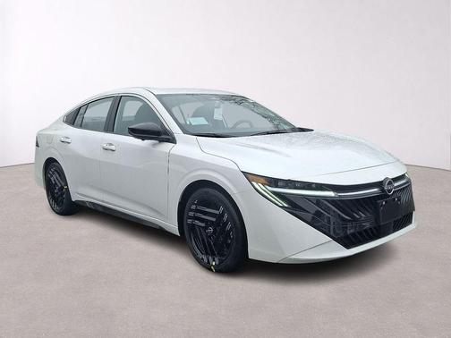 Aspen White 2026 Nissan Sentra SR