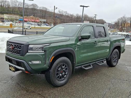 2023 Nissan Frontier PRO-4X