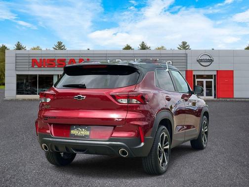 Crimson 2023 Chevrolet Trailblazer RS