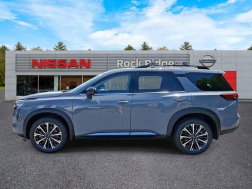 Boulder Gray Metallic 2026 Nissan Pathfinder Platinum