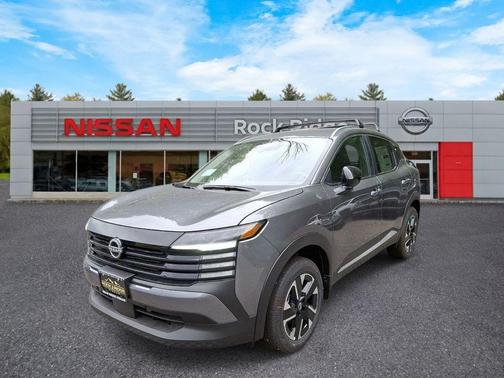 Gun Metallic 2026 Nissan Kicks SV