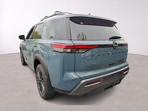 Baltic Teal 2026 Nissan Pathfinder SL