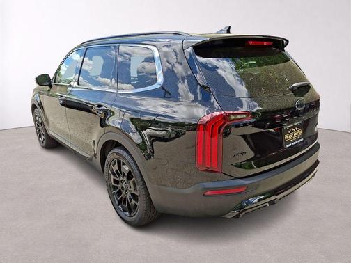Ebony Black 2021 Kia Telluride SX