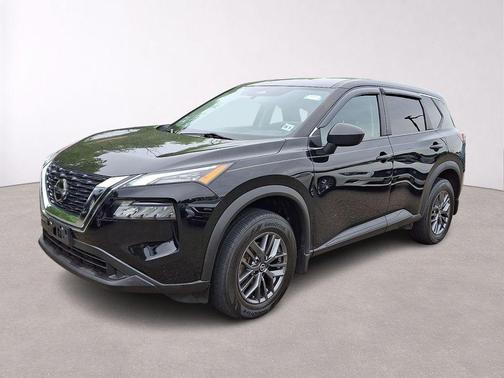 Black 2021 Nissan Rogue S