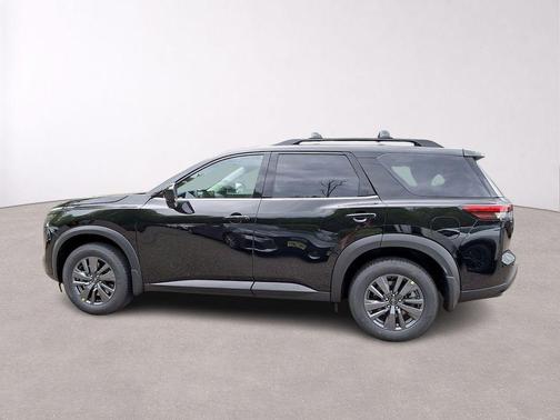 Black 2026 Nissan Pathfinder SV