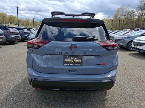 Boulder Gray Metallic 2026 Nissan Rogue Rock Creek