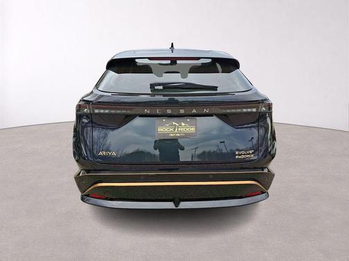 Dark Bluish Green Metallic 2024 Nissan ARIYA EVOLVE+