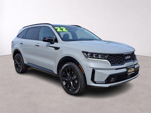 Wolf Gray 2022 Kia Sorento SX