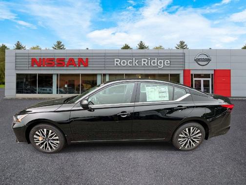 Black 2026 Nissan Altima SV
