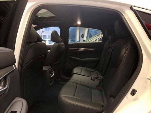 Radiant White 2025 INFINITI QX55 LUXE