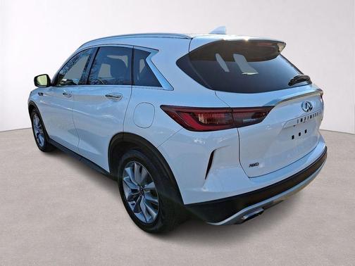 Lunar White 2022 INFINITI QX50 Luxe