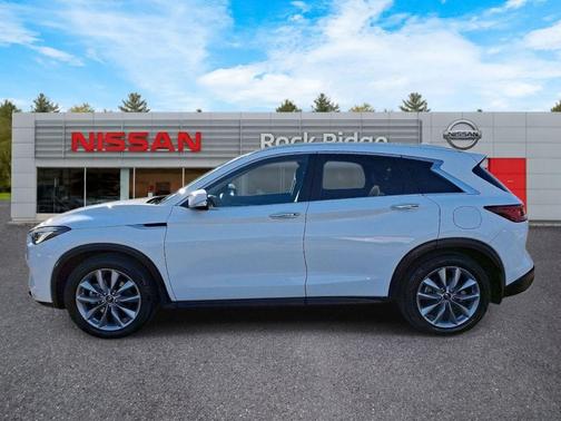 Lunar White 2022 INFINITI QX50 Luxe