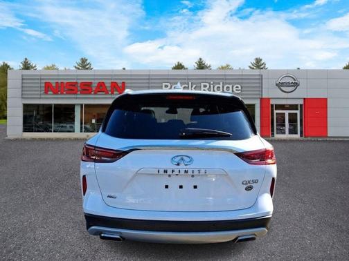 Lunar White 2022 INFINITI QX50 Luxe