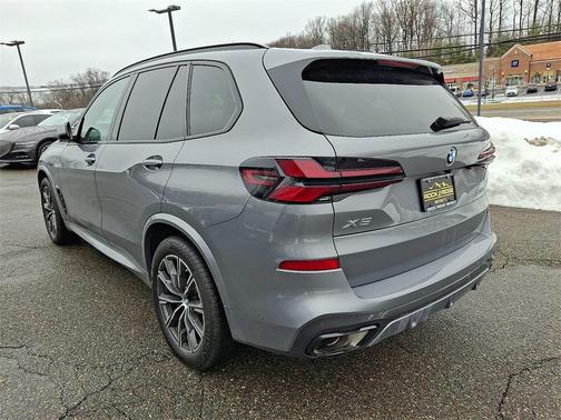 2025 BMW X5 xDrive40i