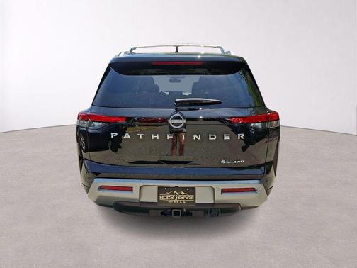 Black 2024 Nissan Pathfinder SL