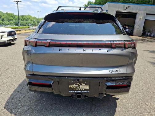 Graphite Shadow 2027 INFINITI QX65