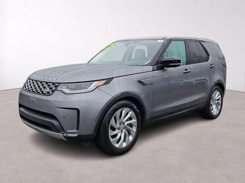 Eiger Grey 2025 Land Rover Discovery P300 S