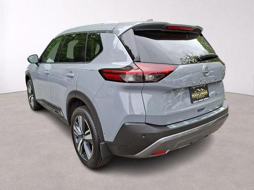 Boulder Gray 2022 Nissan Rogue SL