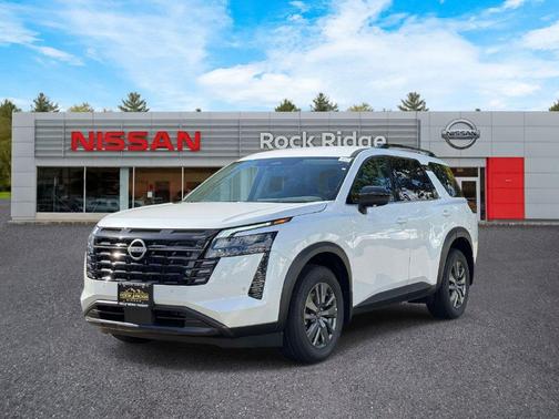 White Pearl 2026 Nissan Pathfinder SV