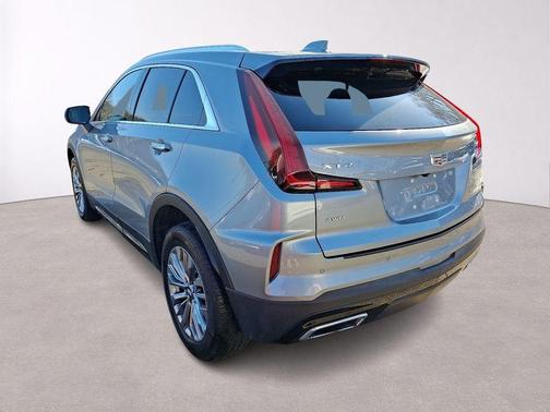Silver Metallic 2024 Cadillac XT4 Premium Luxury