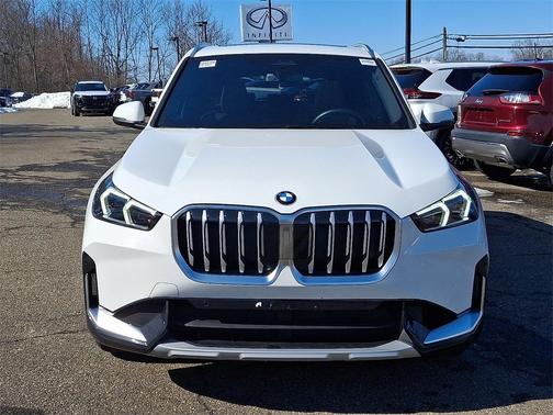2025 BMW X1 xDrive28i