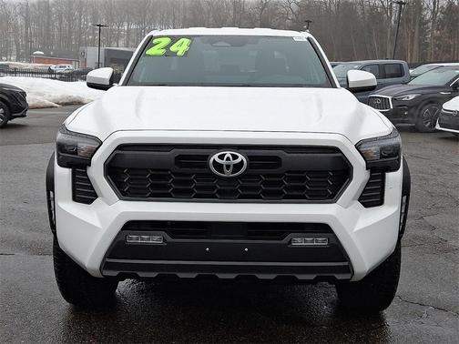 2024 Toyota Tacoma TRD Off Road