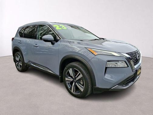 Boulder Gray Pearl 2023 Nissan Rogue SL