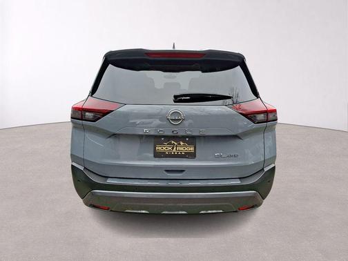 Boulder Gray Pearl 2023 Nissan Rogue SL