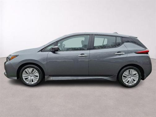 2024 Nissan Leaf S