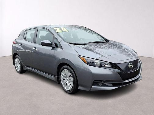 Gun Metallic 2024 Nissan Leaf S