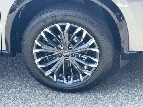 Gun Metallic 2026 Nissan Rogue Platinum